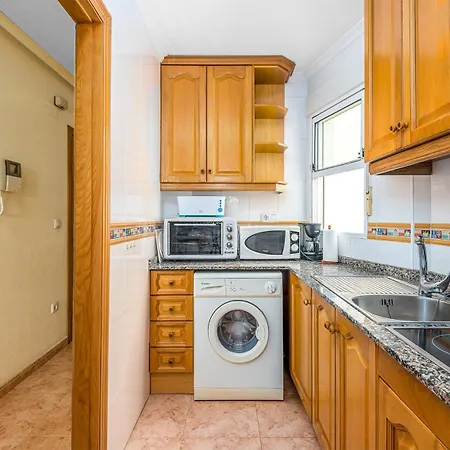 Marinasunbeach Ramon Gallud 166 Apartamento