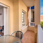 Apartment Marinasunbeach Ramon Gallud 166 *